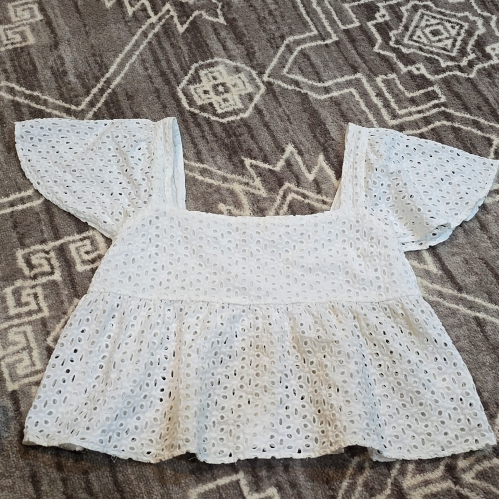 Eyelet blouse size medium